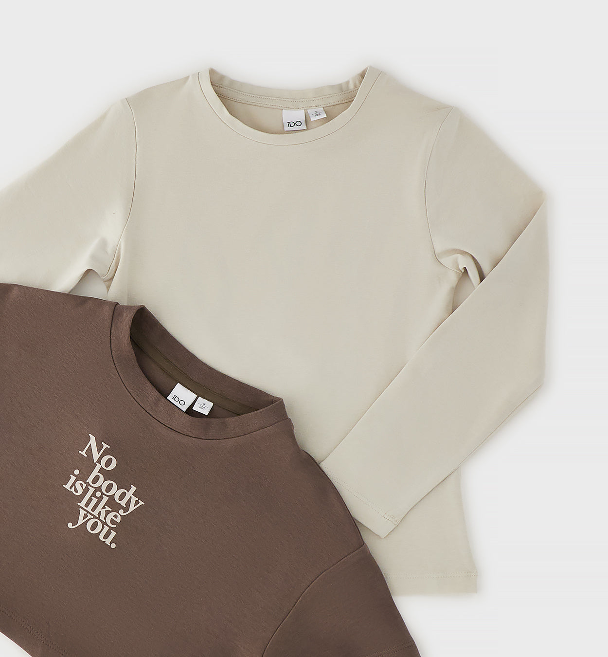 Set 2 Pezzi T-Shirt con Crop Top No body is like you