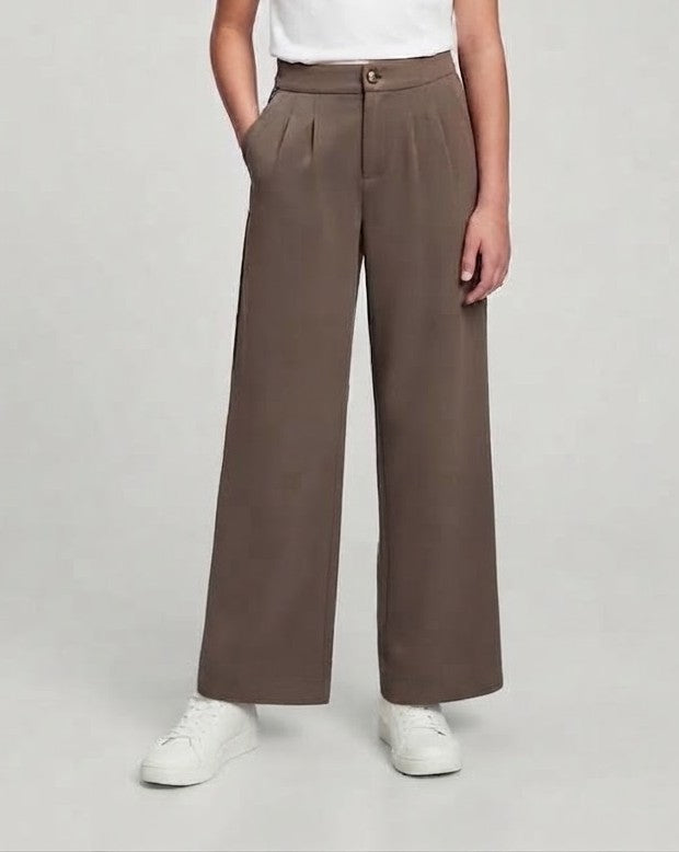Pantalone Giulia Marrone Fango Wide Leg Sartoriale con Pince