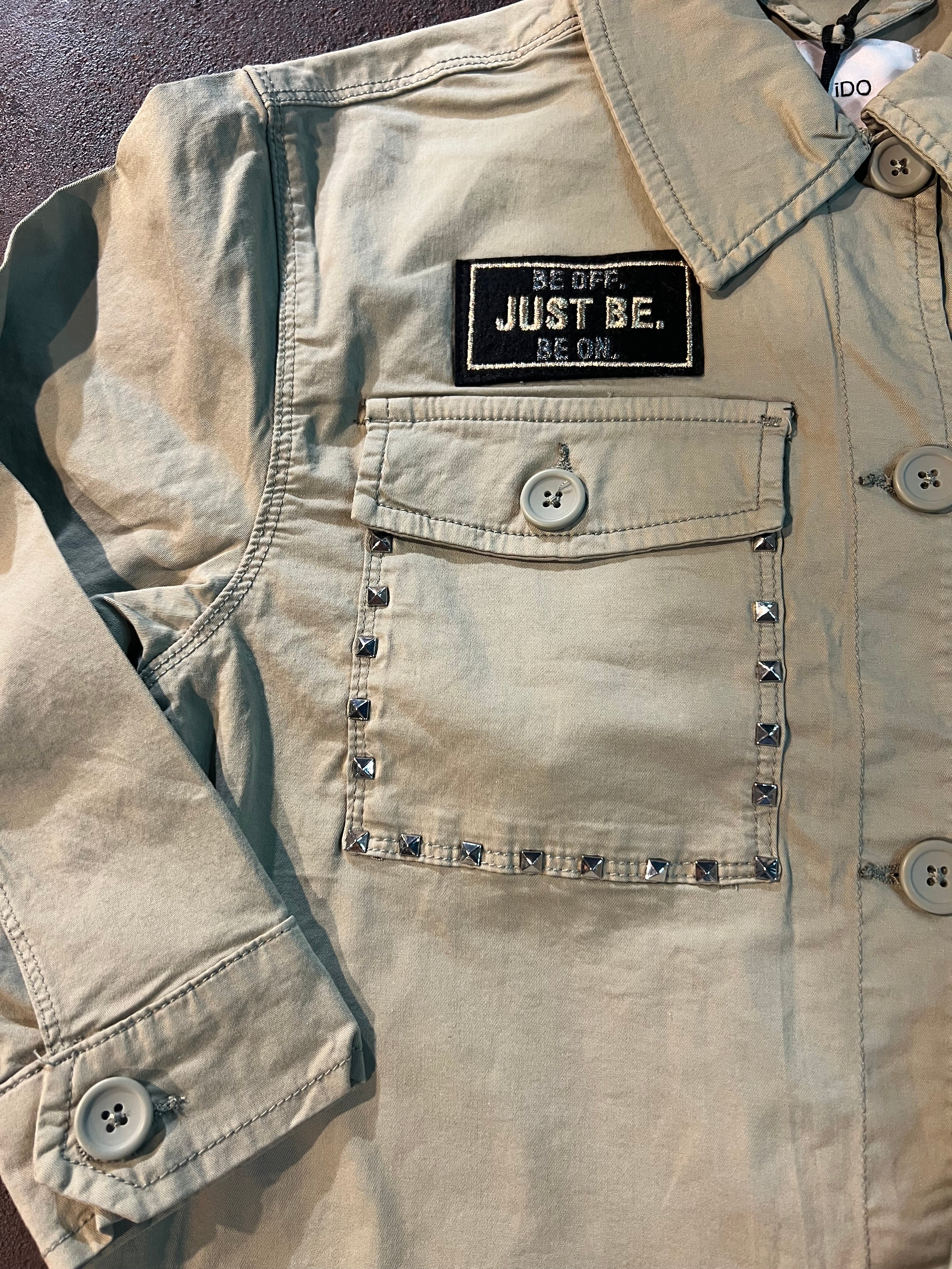 Giacca Army con Patch e Borchie