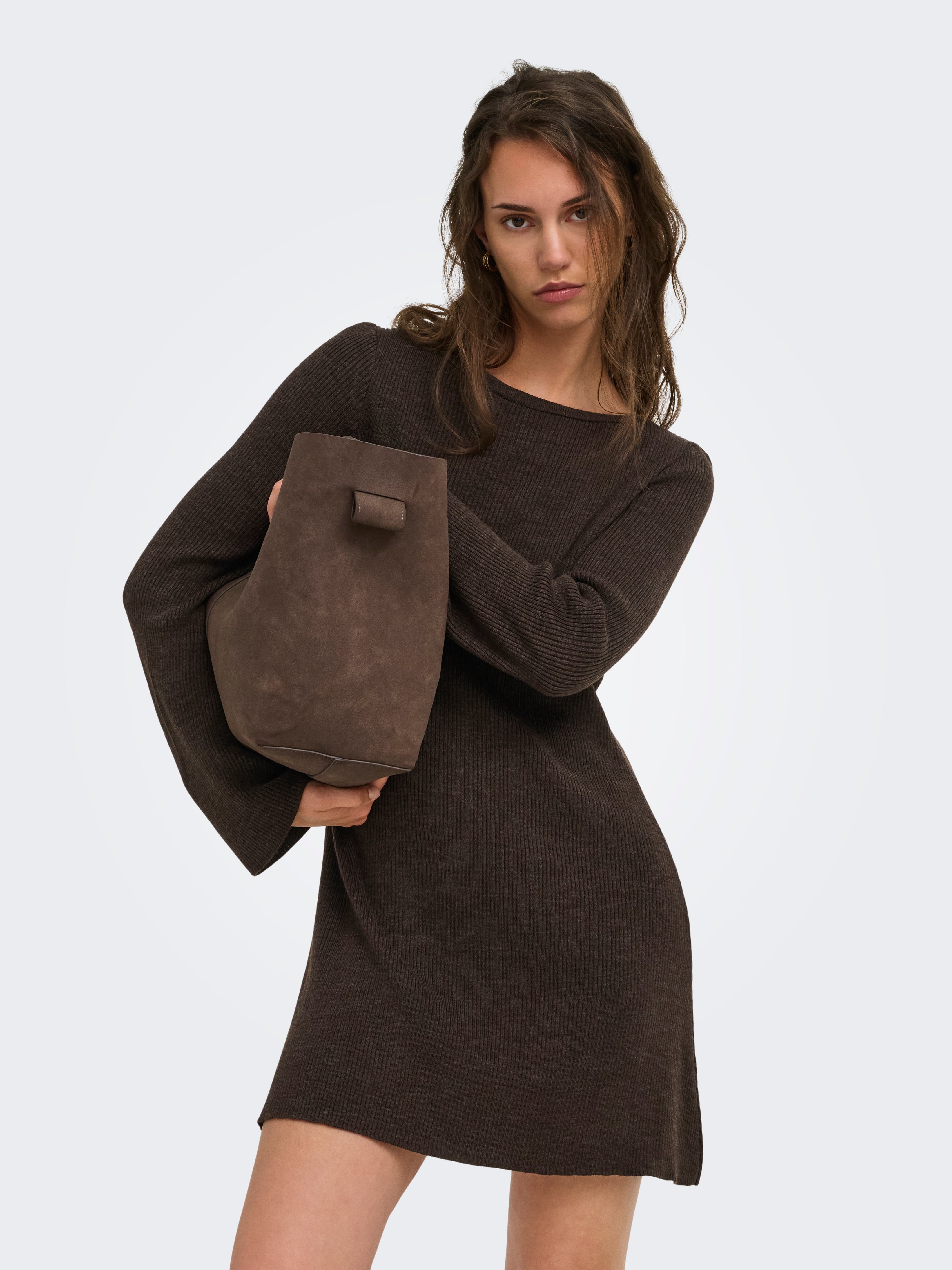 Vestito Only Tessie in Maglia Scollo a Barca Coffee Bean