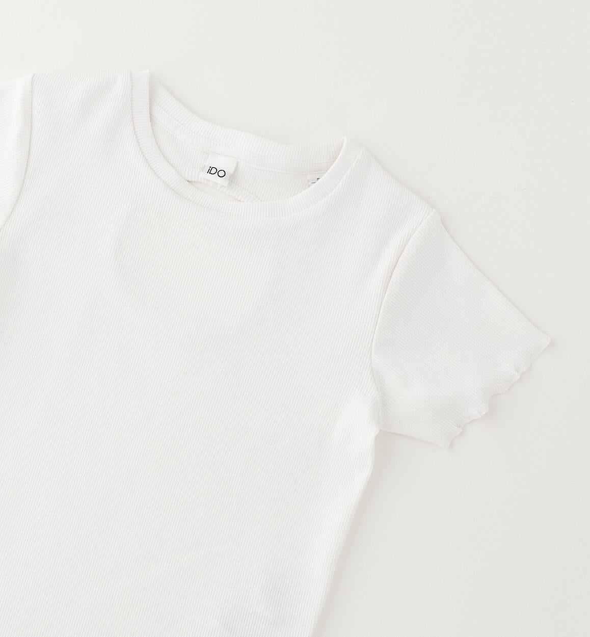 T-shirt Girl Cut Out Bianca
