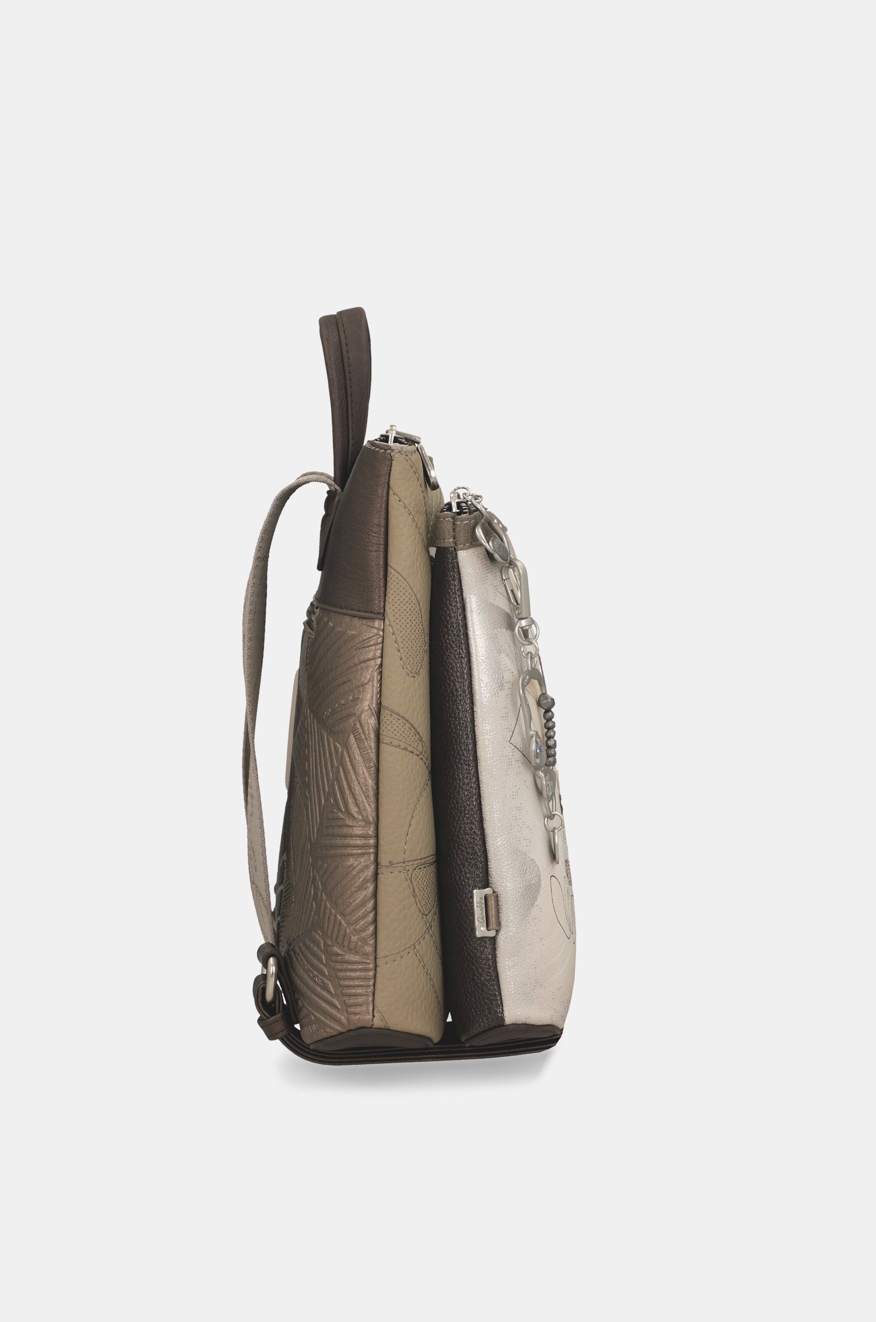 8300933014542
Zaino quadrato Sophia