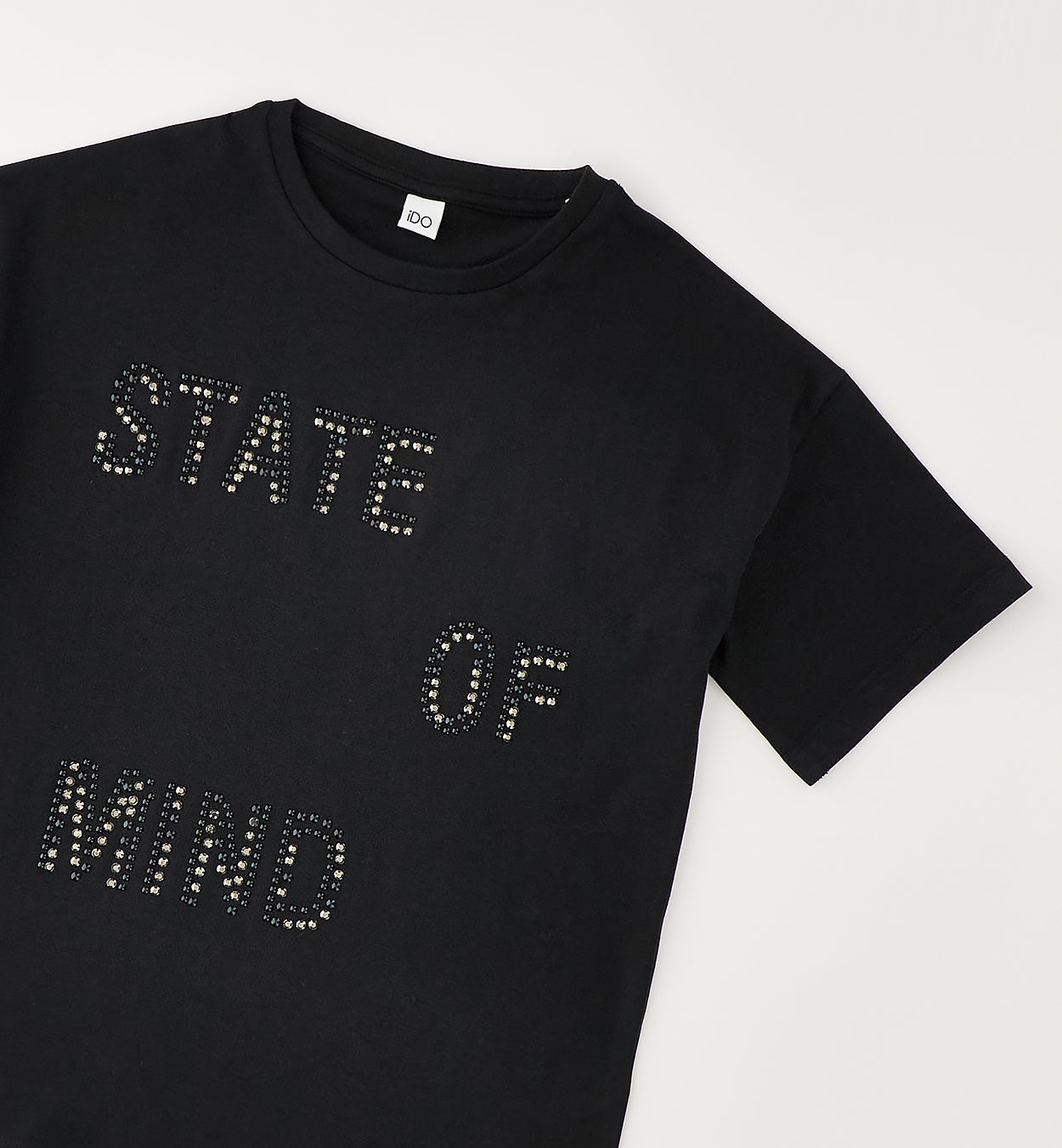 T-Shirt State of Mind con Borchiette Nero