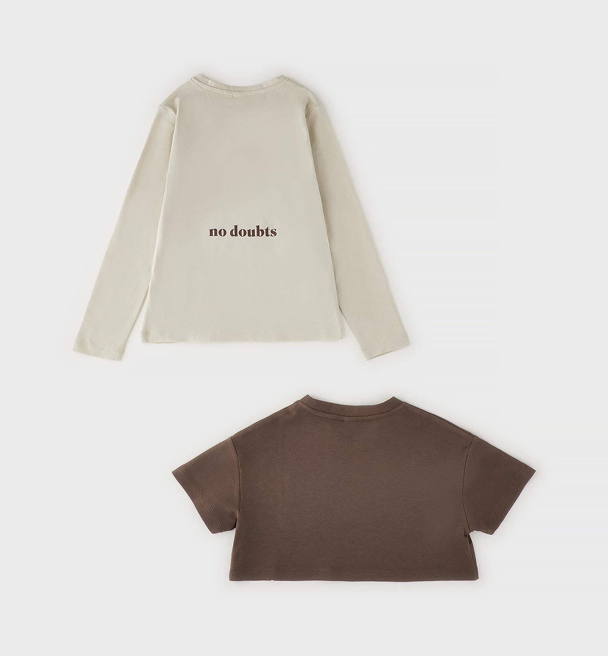 Set 2 Pezzi T-Shirt con Crop Top No body is like you