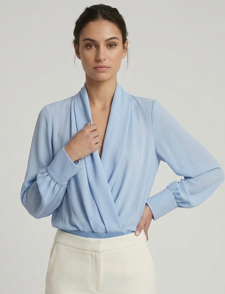 Blusa Body in Chiffon con Scollo a Incrocio Azzurro
