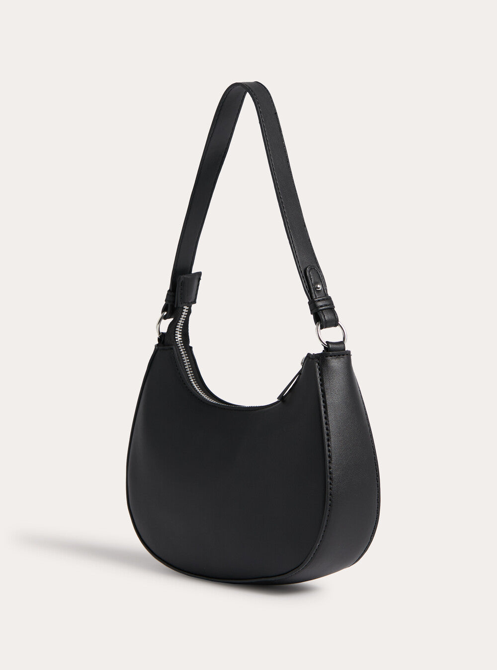 Borsa a Spalla a Mezza Luna Iris in Similpelle Nero