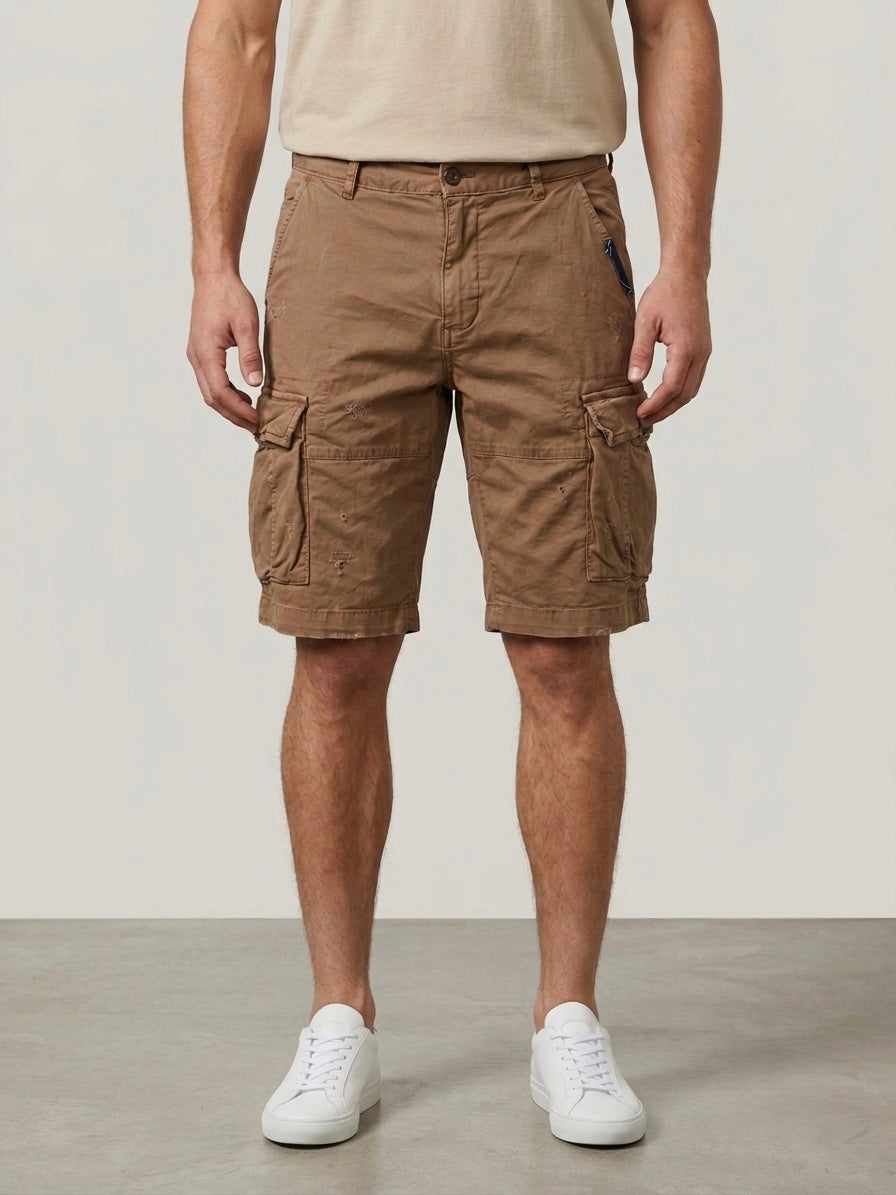 Bermuda cargo tabacco con dettaglio denim