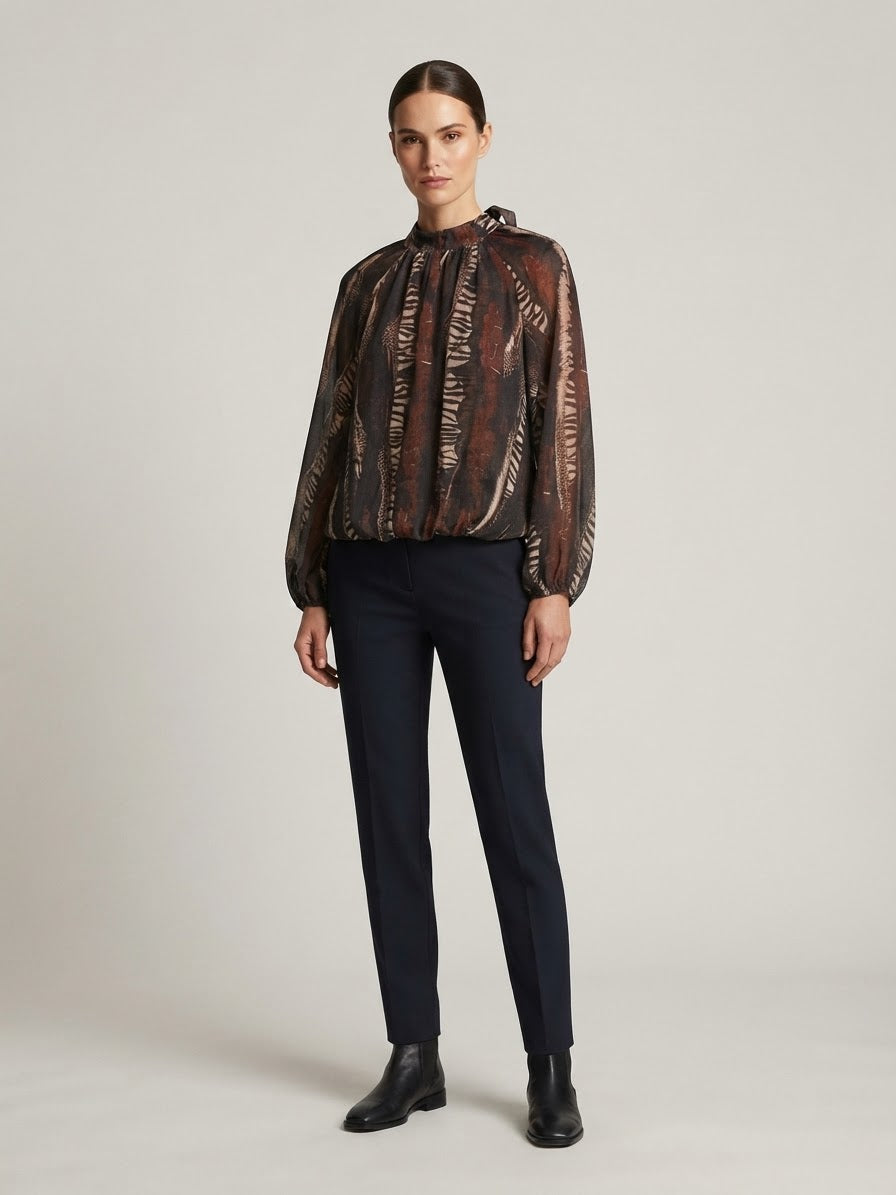 Blusa Serena Marrone con Fiocco e Stampa Graphic Animalier