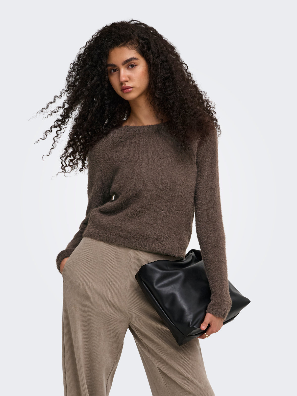Maglione Only Kerry Fluffy Paricollo Cioccolato