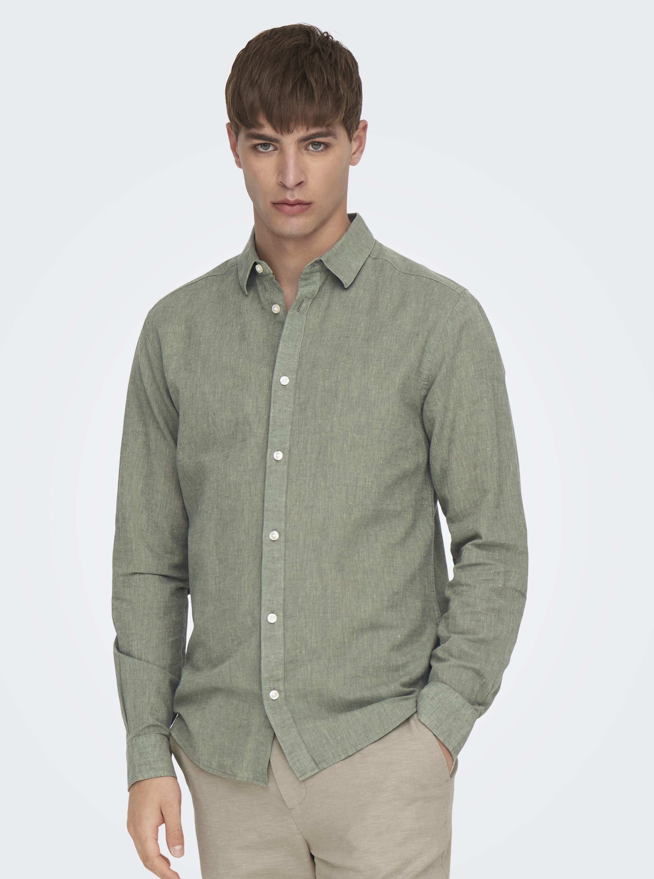 Camicia Caiden Misto Lino Verde Salvia con Colletto