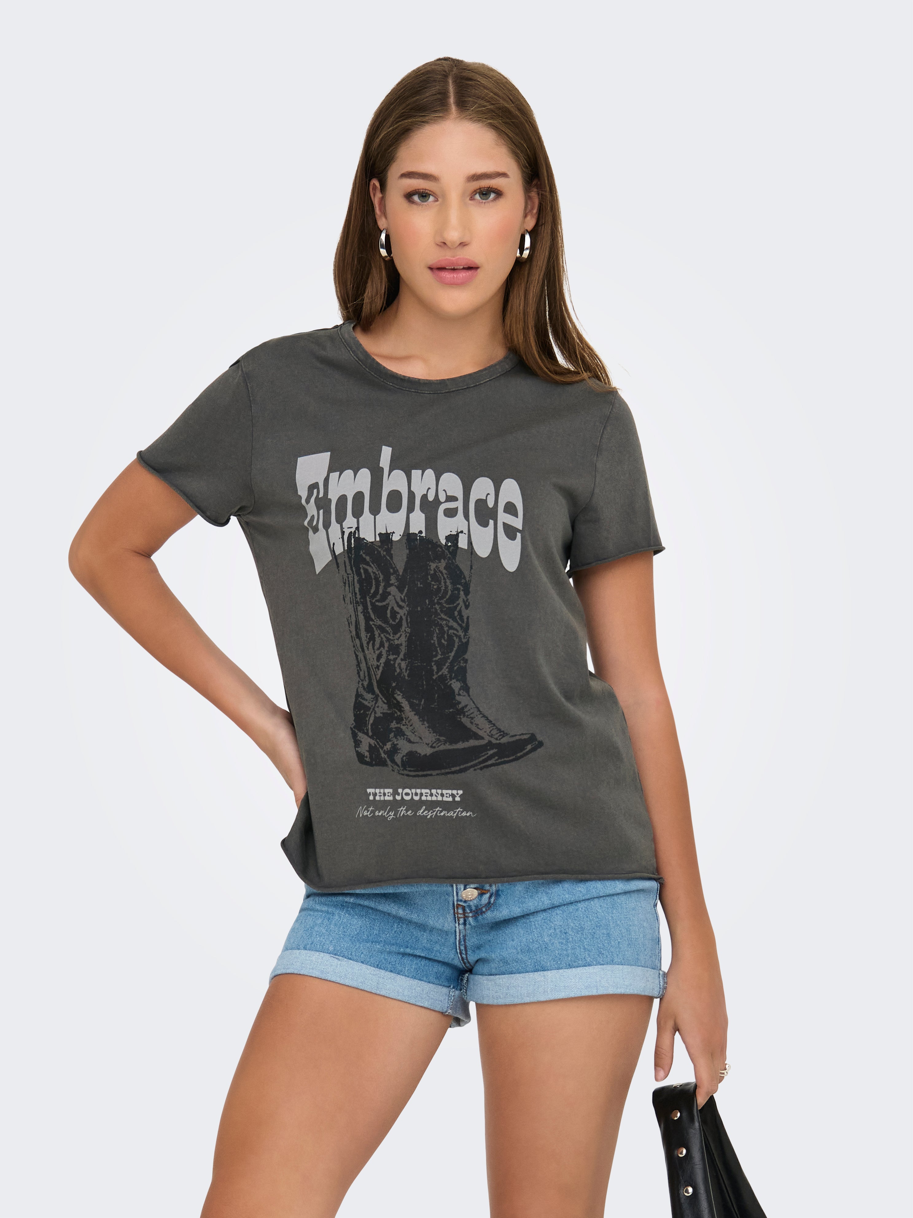 T-shirt Only Lucy