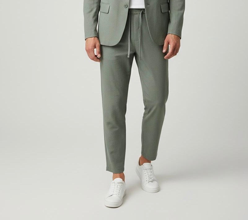 Completo Casual Chic in Tessuto Crespo Verde Salvia